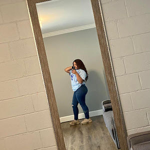 Meet your Posher, Michell